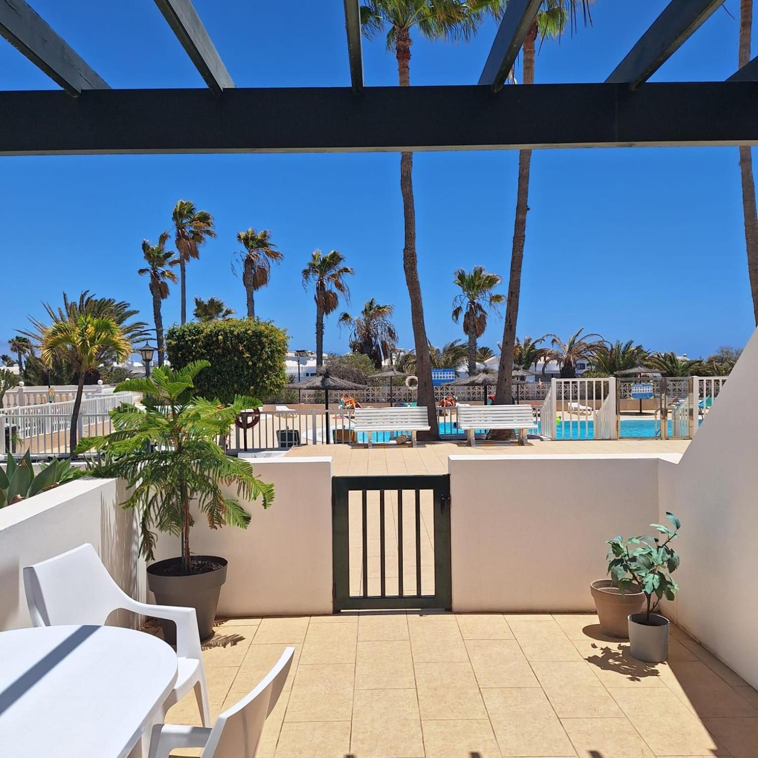 Apartamento Club Valena, Puerto Del Carmen, Lanzarote Tias Exterior photo